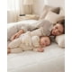 thumbnail image 1 of Almohada Anti-Ansiedad Para Bebés Con Control Remoto, 1 of 6