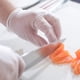 thumbnail image 3 of Guantes de vinilo para exámenes médicos básicos, sin látex, sin polvo, 1000 unidades, 3 of 9