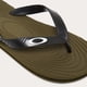 thumbnail image 3 of Chancletas Oakley Catalina para hombre, color verde militar, talla 6, 3 of 6