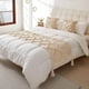thumbnail image 1 of Juego De Piecera Boho Con Relieve Medida 210x70cm + 2 Fundas, 1 of 2