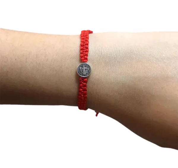 Genérico - Pulsera Brazalete Hilo Rojo San Benito Gratitud