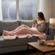 thumbnail image 2 of Manta Jacquard Polar Sherpa Martine Blanco Camel 127x152cm, 2 of 3