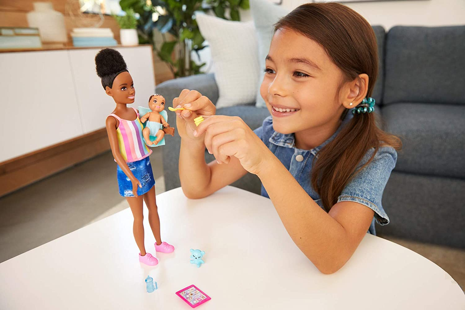 Barbie Skipper Babysitters Inc. Muñeca Y Amp; Accesorios Establecidos Con Muñeca Morena De