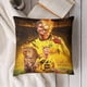 thumbnail image 4 of Erling HaalandFundas de almohada de terciopelo con tema, regalos de funda de almohada, decoración para el hogar, cojín de lanzar, regalo de cumpleaños para fans y parejas. 45cm x 45cm., 4 of 6