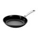 thumbnail image 4 of Sartén antiadherente endurecida Le Creuset PRO de 9.5 pulgadas, 4 of 5