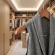 thumbnail image 4 of 2 Pcs Perchas, Percha de Madera para Organizador de Armario, Ahorro de Espacio para Almacenamiento de Pantalones, Jeans, Faldas y Camisas Café, 4 of 6