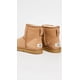 thumbnail image 4 of Bota UGG Classic Mini Chestnut para hombre, talla 11, 4 of 5