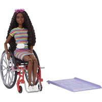 Muñeca Barbie Fashionistas En Silla De Ruedas Con Vestido Arcoíris