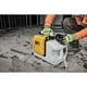 thumbnail image 3 of Tanque de agua DEWALT 20V MAX Powered portátil de 15 L (4 galones), 3 of 3