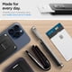 thumbnail image 3 of MagSafe Wallet Spigen tiene capacidad para 3 tarjetas para iPhone 17/12, color negro, 3 of 8