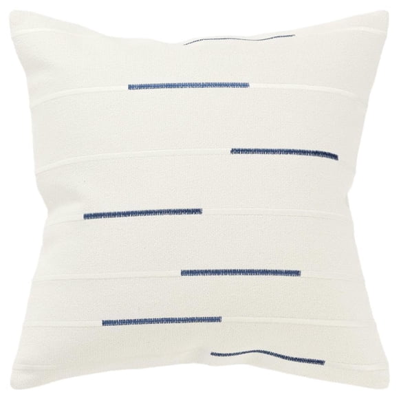 Almohadón Cuadrado Pier 1 Imports con Rayas Geométricas en Marfil y Azul Marino