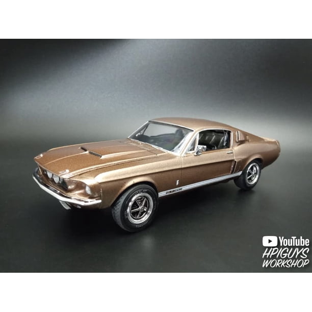 Kit de modelo AMT 1967 Shelby GT350 USPS Stamp Series escala 1:25 Kit de modelo AMT 1967 Shelby GT350 USPS Stamp Series escala 1:25