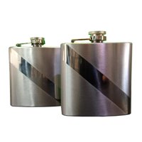 Vgo - Petaca Metálica Mediana