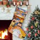 thumbnail image 1 of Hamburguesas de Bob Tema: Calcetines de Navidad, fino lino blanco para colgar en escaleras y chimenea, decoración navideña para el hogar, regalo de Navidad. 45cm × 32cm, 1 of 5