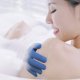 thumbnail image 5 of Guantes de baño exfoliantes CLEEDY 4 piezas azul y rosa, 5 of 7