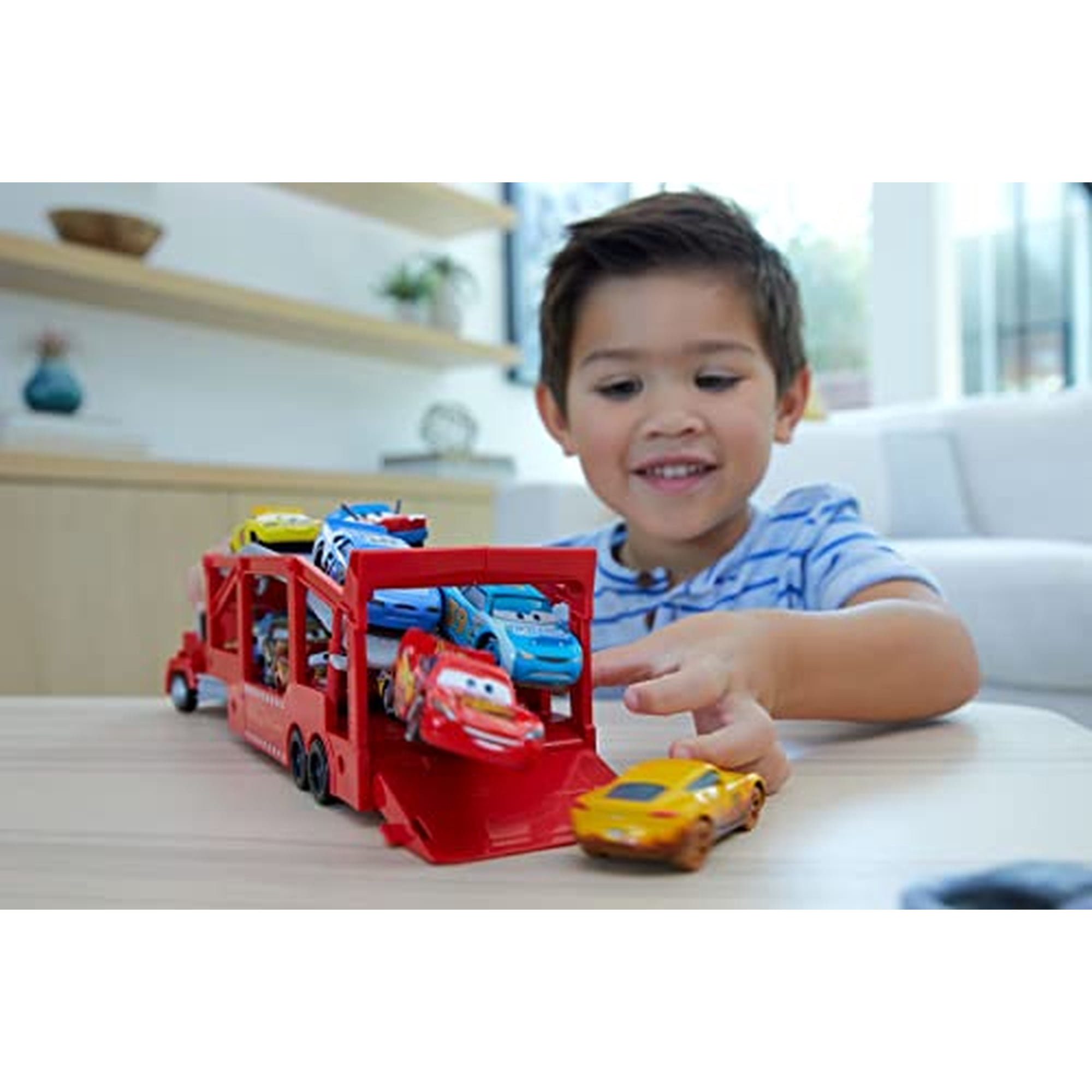 Disney Pixar Cars Mack Hauler, Camión Transportador De Juguete De 13 Pulgadas Con Rampa Y