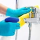 thumbnail image 2 of Guantes de examen de nitrilo Jointown NGPF7003 sin látex, 1000 unidades, 2 of 4