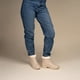 thumbnail image 2 of Botín de Agua Mujer Beige Arco Chinitown, 2 of 8