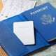 thumbnail image 5 of Tarjetero Bluetooth Chipolo, color blanco roto, 5 of 6