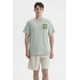 thumbnail image 1 of Polera Hombre Oversize Bordado Verde Claro, 1 of 4
