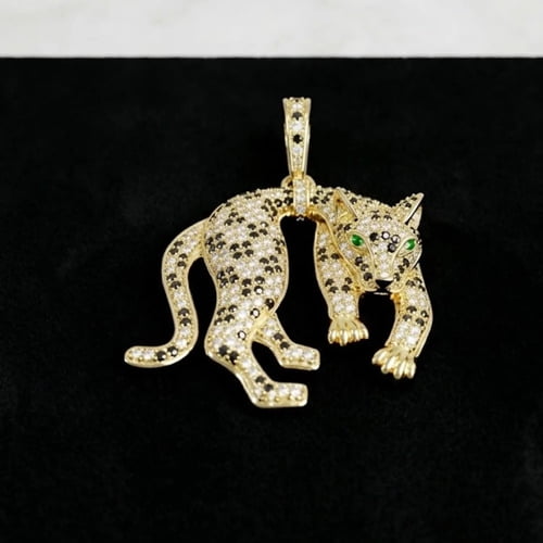 Marca - Dije Nordvik Leopardo Sigiloso Dorado, Circonitas Blancas Dorado