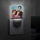 thumbnail image 4 of Passe-Partout Luz nocturna LED con sensor de anochecer a amanecer para dormitorio, baño, pasillo, escaleras - Lámpara LED nocturna de enchufe, 0.5W - 1 pieza, 4 of 6