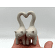 thumbnail image 1 of Figura decorativa gatitos con cola corazón, 1 of 3