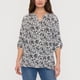 thumbnail image 3 of Blusa Mujer Cuello Mao Print Ecru/Negro Corona, 3 of 5