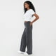 thumbnail image 4 of Jeans Mujer Cargo Straight Fit Gris Corona, 4 of 5