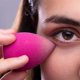 thumbnail image 2 of Beautyblender Original Pink – Esponja de Maquillaje Profesional, 2 of 4