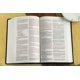thumbnail image 4 of Biblia HarperCollins NVI con aspecto de cuero negro y letras rojas, 4 of 7