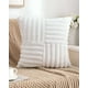 thumbnail image 3 of Pack De 2 Fundas Peluda Empalmada Blanco, 3 of 3