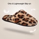 thumbnail image 3 of Zapatillas Snug Leaves Fuzzy Scuff para mujer, color marrón guepardo, tallas 7-8, 3 of 7