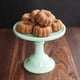 thumbnail image 4 of Molde mini bundt Nordic Ware para 12 cupcakes, azul crepúsculo, 4 of 7