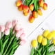 thumbnail image 4 of Ramo De Tulipanes Artificiales Falso De Poliuretano Sintético, 4 of 7