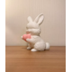 thumbnail image 2 of Escultura de conejo de pascua con corazón, 2 of 2