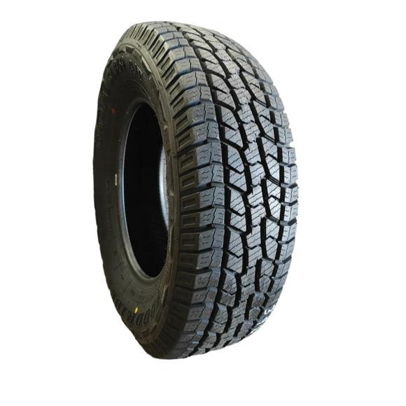 Neumatico 225/70R15 Traccional SL369 100T