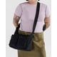 thumbnail image 2 of Bolso BAGGU Medium Cargo Bandolera - Negro, 2 of 2