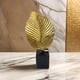 thumbnail image 4 of Figura Adorno De Hoja Dorada Decorativa En Resina Moderna M dorado, 4 of 7