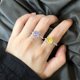 thumbnail image 5 of Anillo de Compromiso de 2.5 Quilates Corte Cojín para Mujer Anillo de Boda de Plata Esterlina de 4 Puntas CZ Diamante Simulado Amarillo/morado/rosa Anillo de Promesa Nupcial, 5 of 6