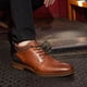 thumbnail image 4 of Botines Hombre Cuero Laeken-6-65 Bullboxer marron claro 43, 4 of 5