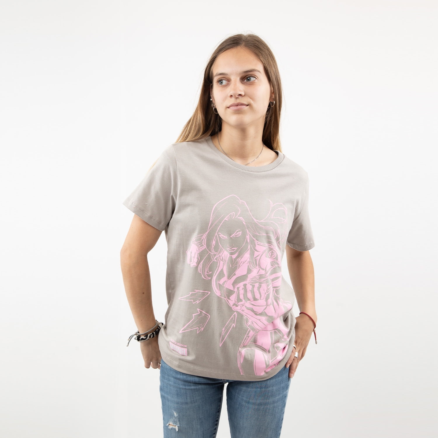 Polera Mujer Strong Gris Marvel