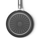 thumbnail image 2 of Utensilios de cocina Frypan Smeg negros de 26 cm con revestimiento antiadherente, 2 of 3