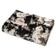 thumbnail image 1 of Manta Betsey Johnson vintage con estampado floral negro, 50 x 70 cm, 1 of 3