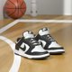 thumbnail image 2 of Zapatillas de baloncesto Nike Dunk Low Retro para Hombre Blanco/Negro, 2 of 9