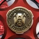 thumbnail image 3 of Figura de acción Transformers MP12 Sideswipe con moneda de oro, 3 of 3