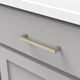 thumbnail image 4 of Tirador para gabinete de cocina Hickory Hardware 12,8 cm entre centros, acabado Elusive, 4 of 9