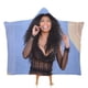 thumbnail image 1 of Nicki Minaj Manta Capa con Capucha Anti-Bolitas, Manta de Lana Ártica Suave, Manta Portátil de Felpa Ligera y Lujosa, Poncho para Siesta en Casa y Oficina, 100*130cm, 1 of 6