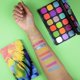 thumbnail image 3 of Paleta de sombras de ojos Revolution Beauty London 18 tonos, 3 of 6