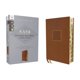 thumbnail image 1 of Biblia HarperCollins Tamaño Personal de Gran Letra Marrón, 1 of 9